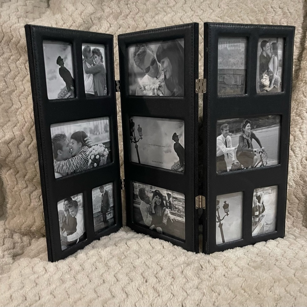 3 Folding Hinged Picture Frame 18”x13” Photo Frame Family Holds 13 Photos